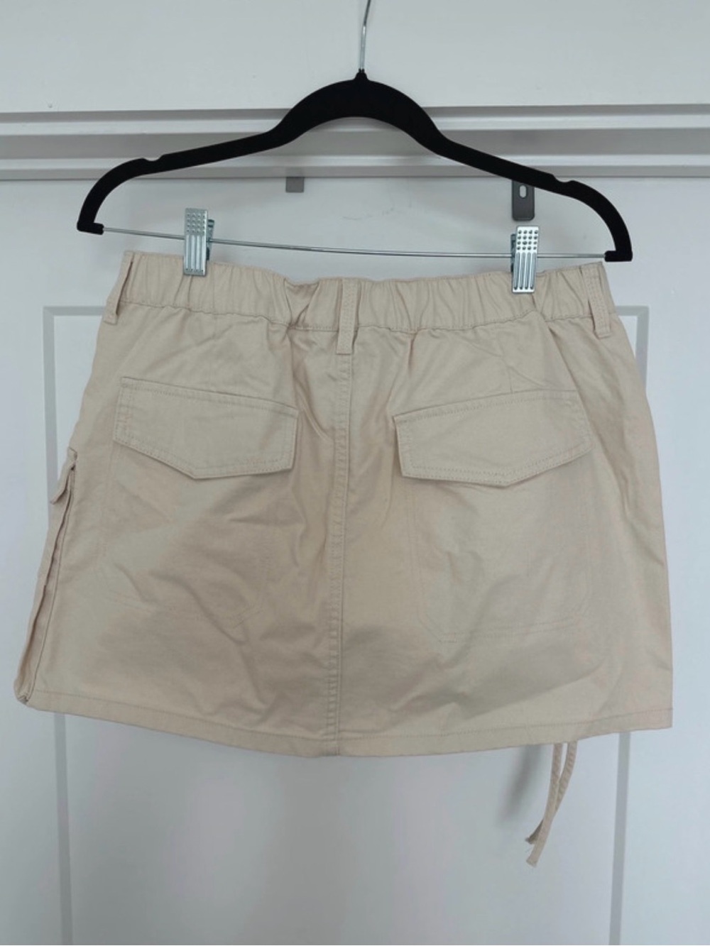 Indigo Rein Beige Utility Cargo Mini Skirt - Picture 3 of 3